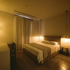 Yasemi Inn